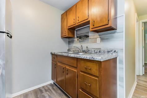709 S Hutchinson Avenue Muncie IN 47303
