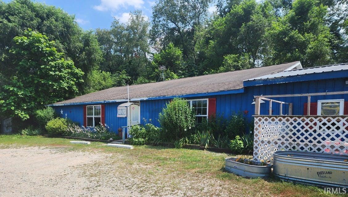 245 E Toto Road Knox IN 46534