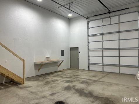 12771 N 825 E Road Syracuse IN 46567
