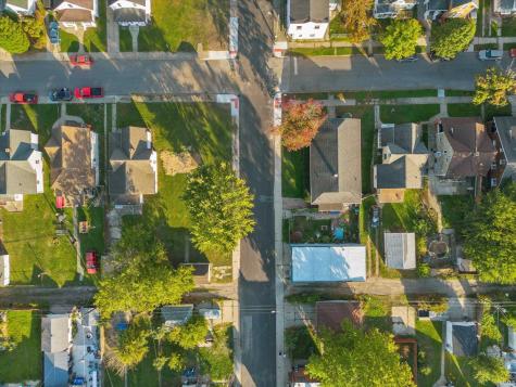 2210 Ford Street South Bend IN 46619
