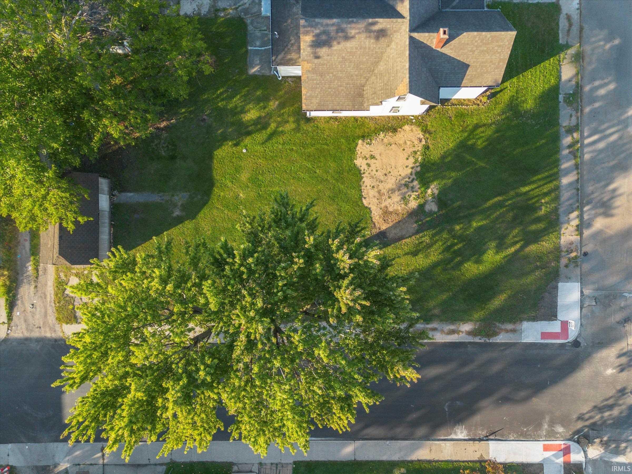 2210 Ford Street South Bend IN 46619