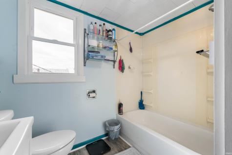 221 & 223 W Washington Street Hartford City IN 47348