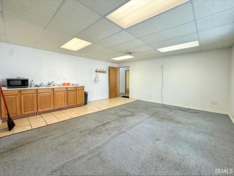 159 W Vine Street Sharpsville IN 46068