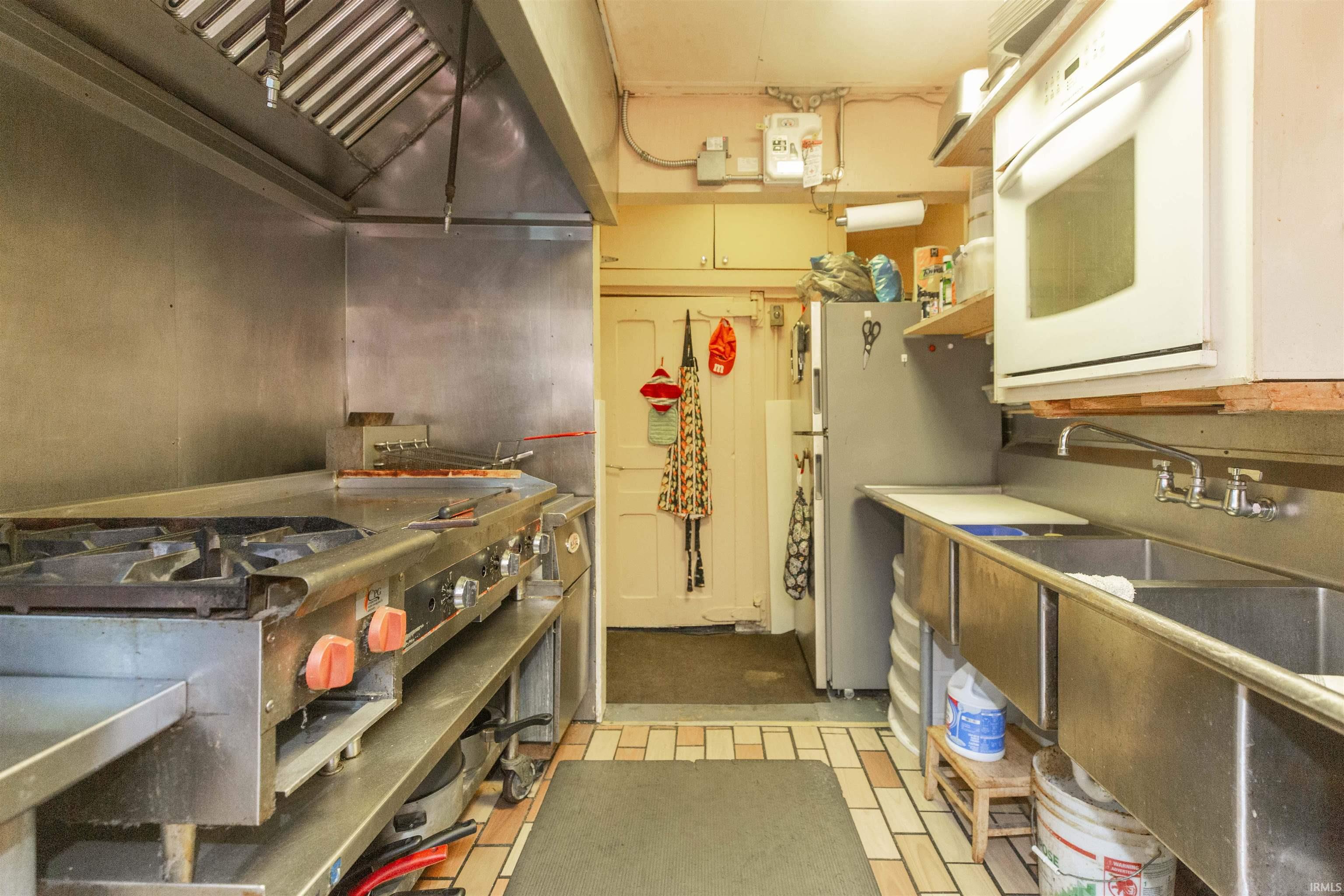2209 Kemble Avenue South Bend IN 46613