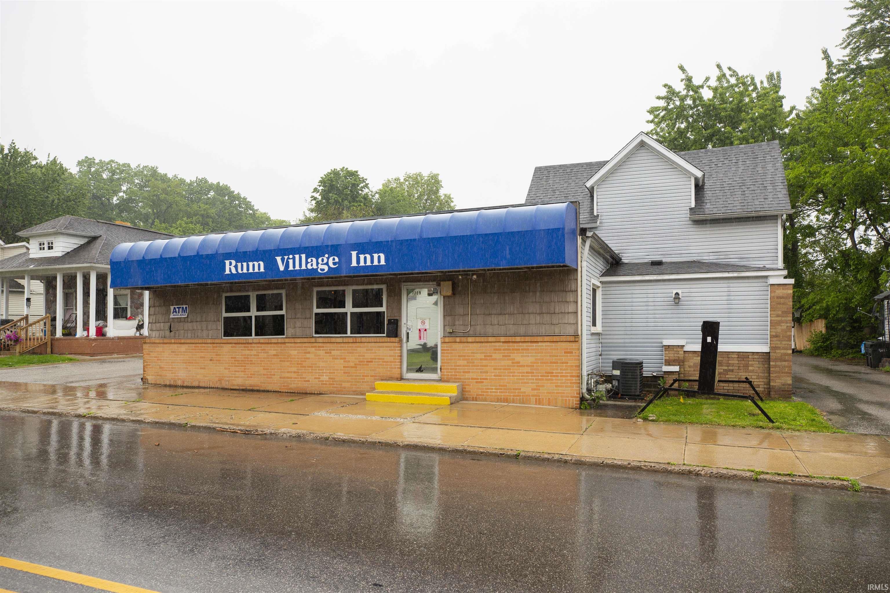 2209 Kemble Avenue South Bend IN 46613