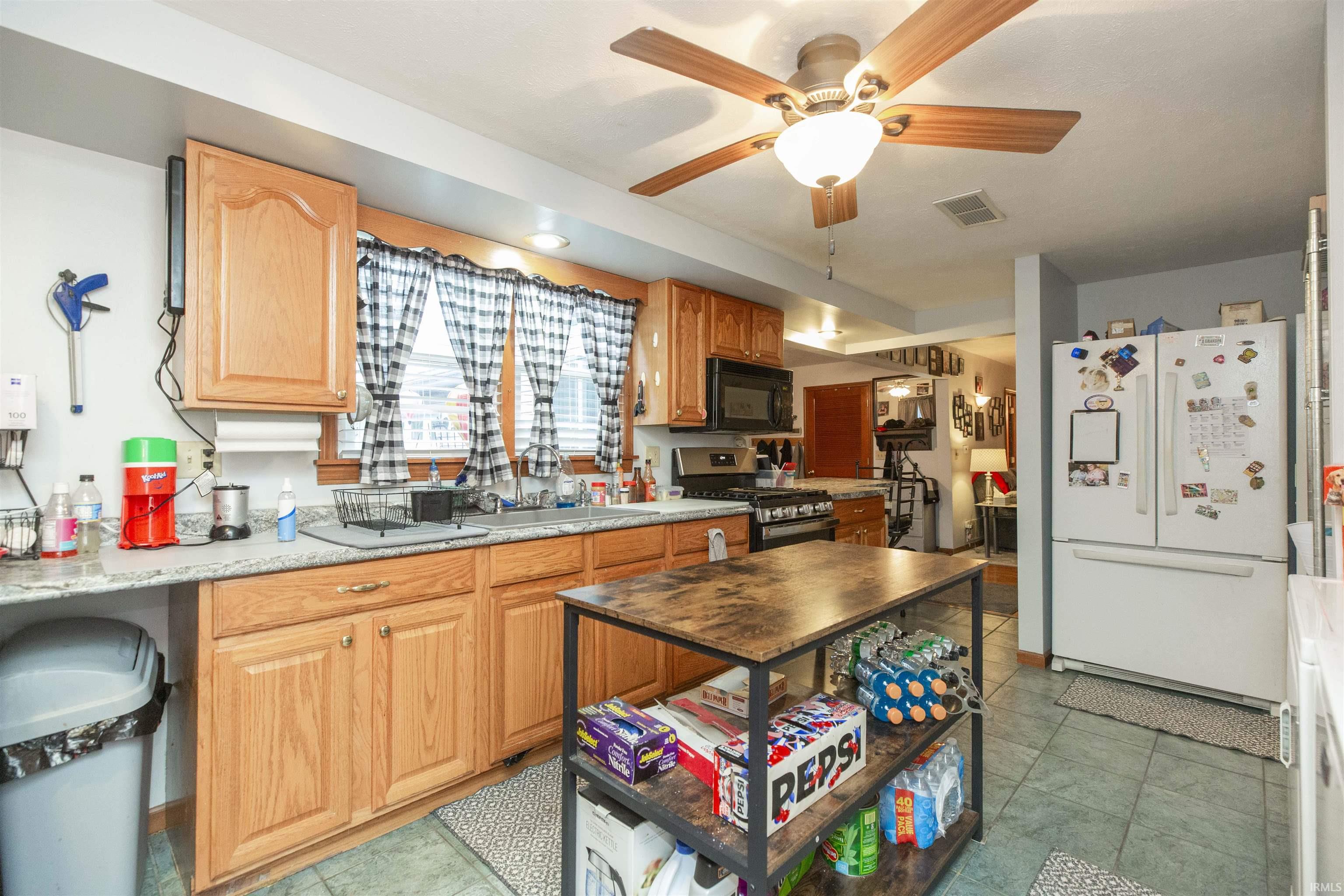 2209 Kemble Avenue South Bend IN 46613