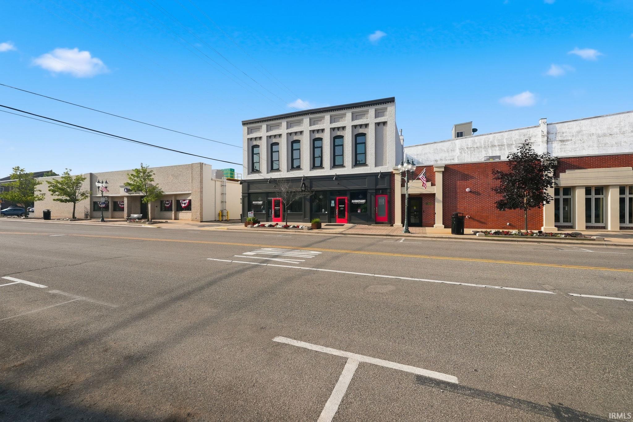 108 & 110 E Market Street Warsaw IN 46580