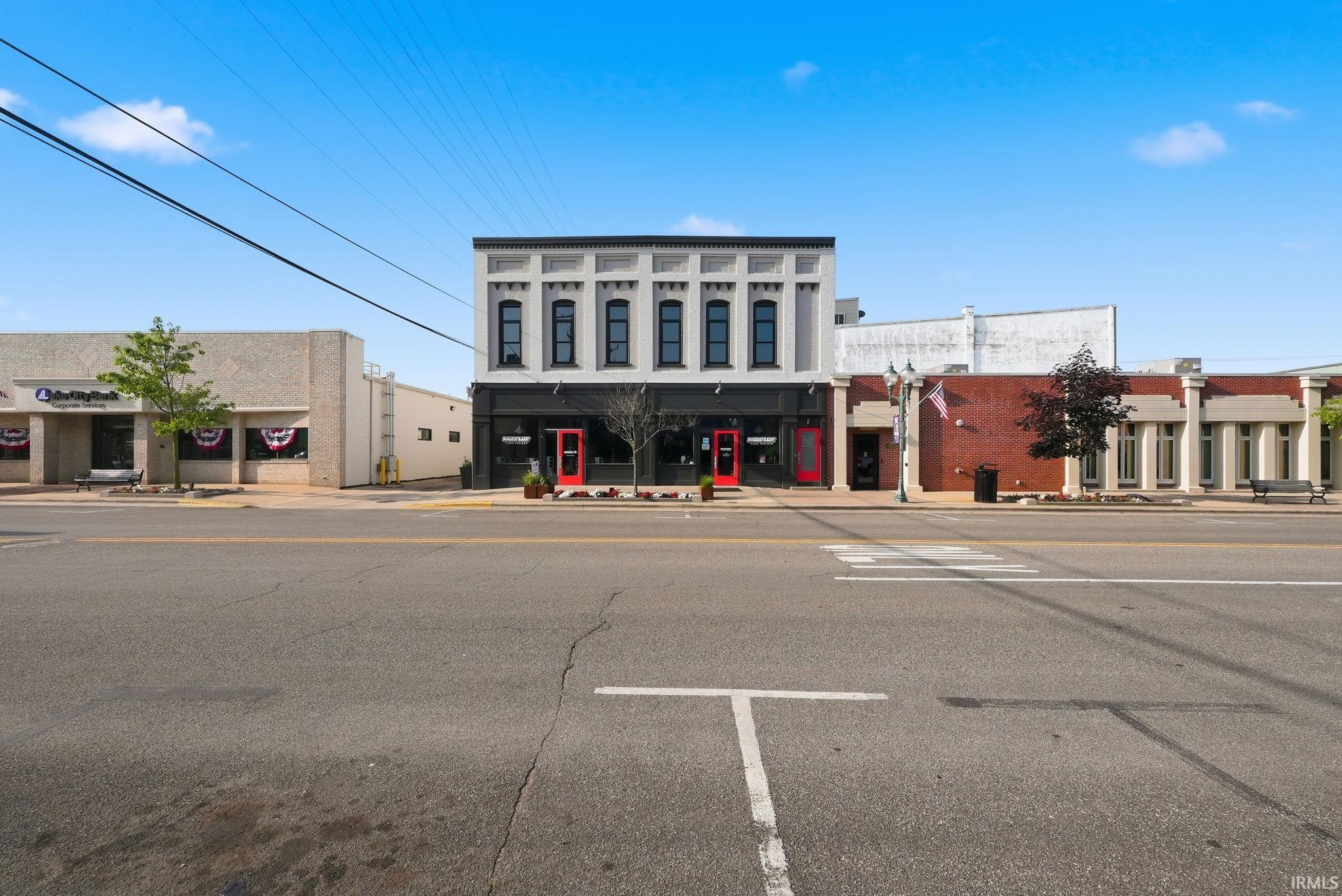 108 & 110 E Market Street Warsaw IN 46580