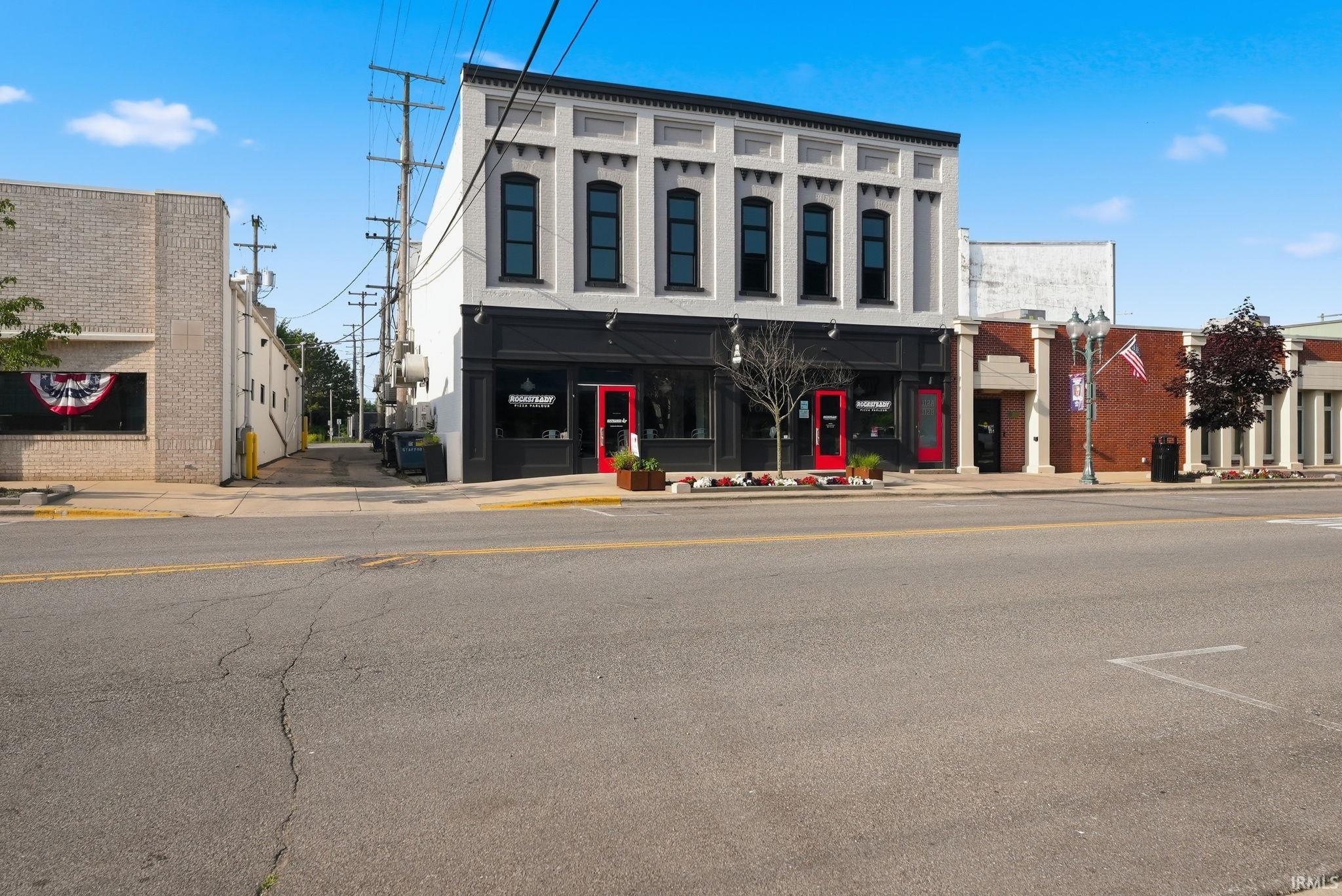 108 & 110 E Market Street Warsaw IN 46580