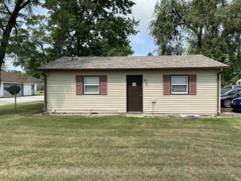601 S Heaton (US 35) Knox IN 46534