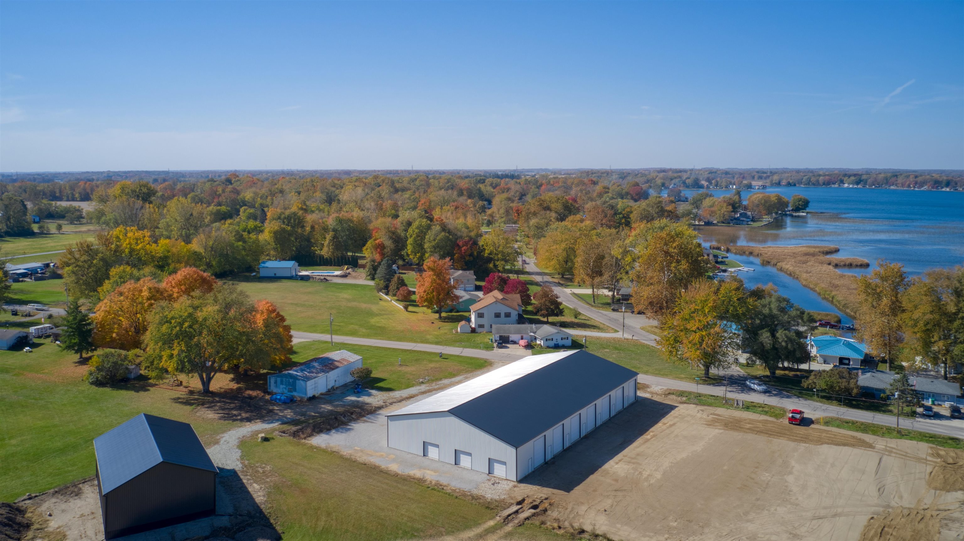 1278 Chapman Lake Drive Warsaw IN 46582