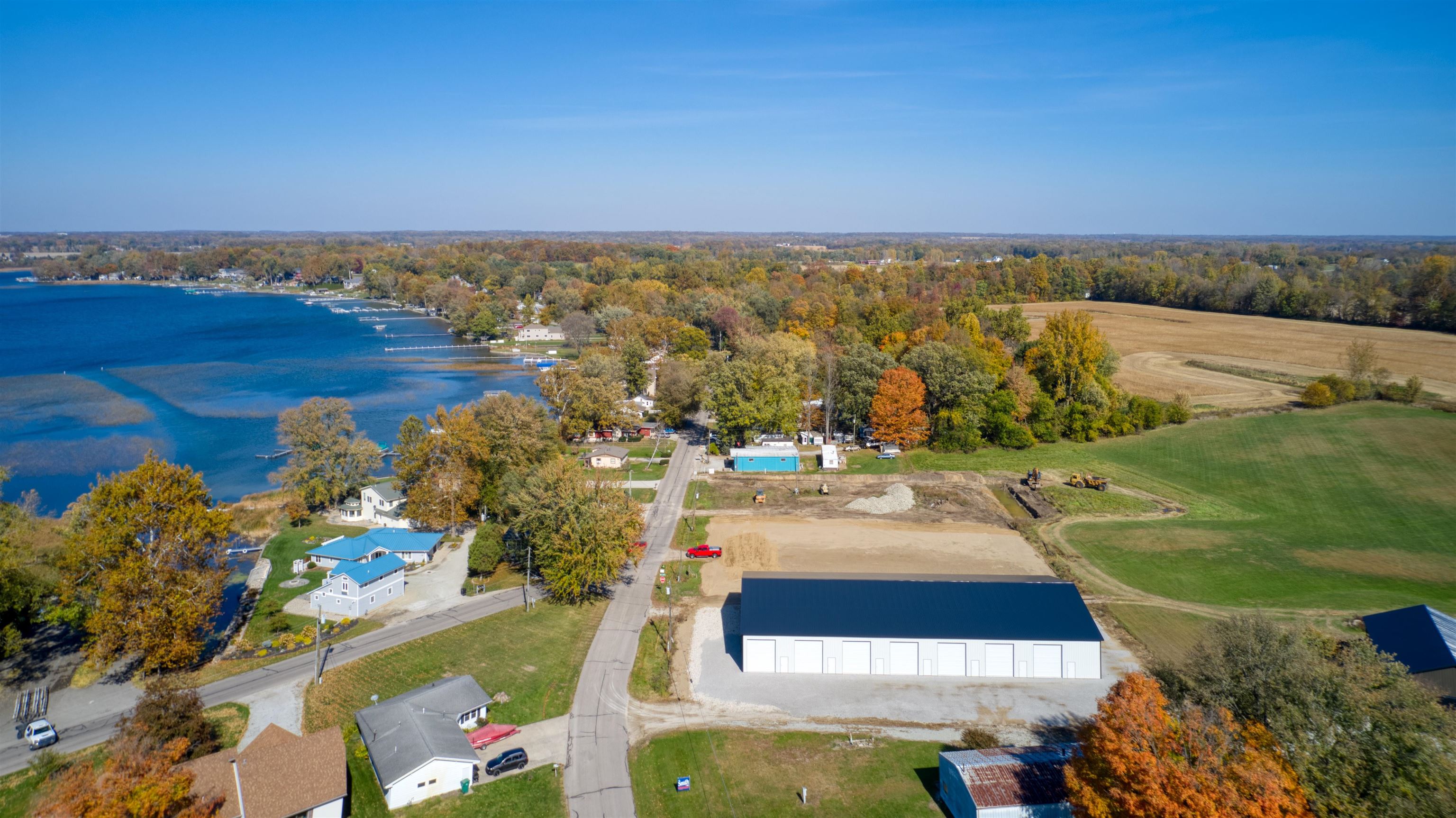 1278 Chapman Lake Drive Warsaw IN 46582