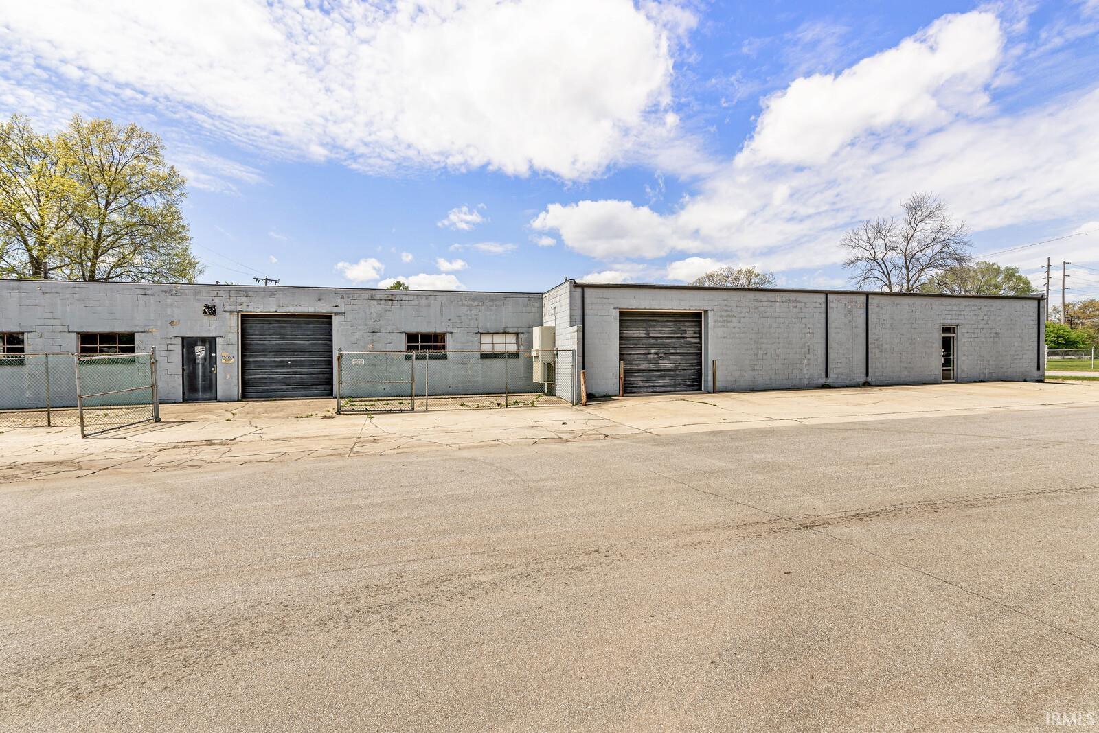 1505 W Beardsley Avenue Elkhart IN 46514