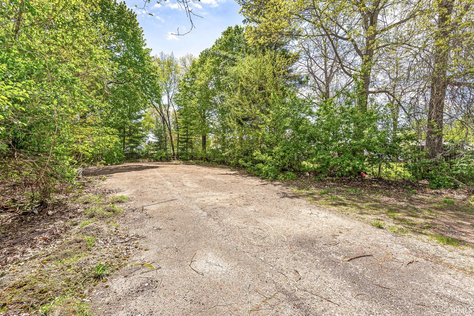 1505 W Beardsley Avenue Elkhart IN 46514