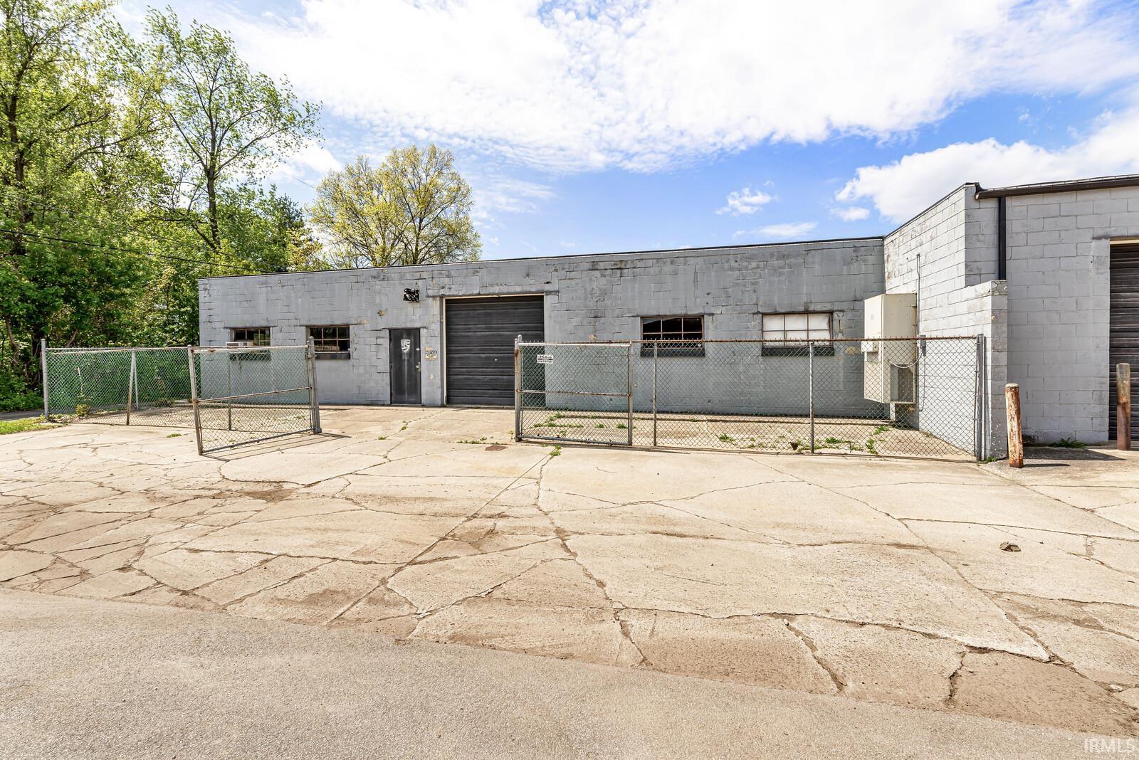 1505 W Beardsley Avenue Elkhart IN 46514
