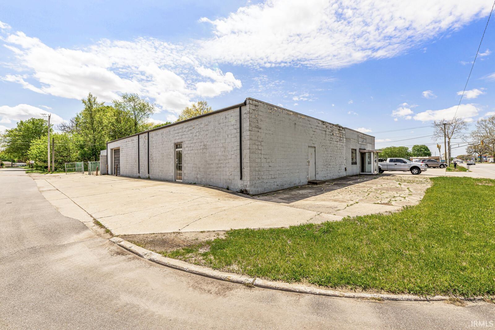 1505 W Beardsley Avenue Elkhart IN 46514