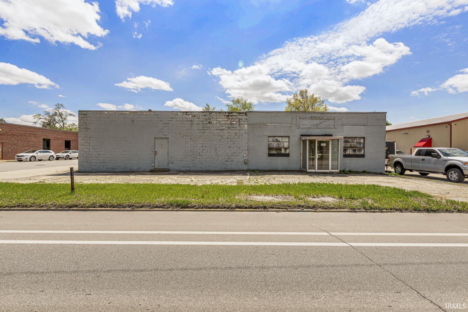 1505 W Beardsley Avenue Elkhart IN 46514