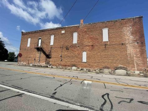 103 W Main Street Larwill IN 46764