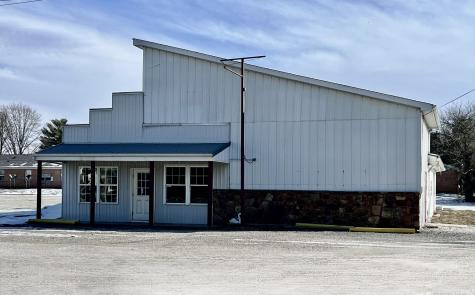 686 S Maple Street Orleans IN 47452