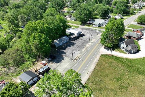 1801 E Main Street & 108 S 18th Street Petersburg IN 47567