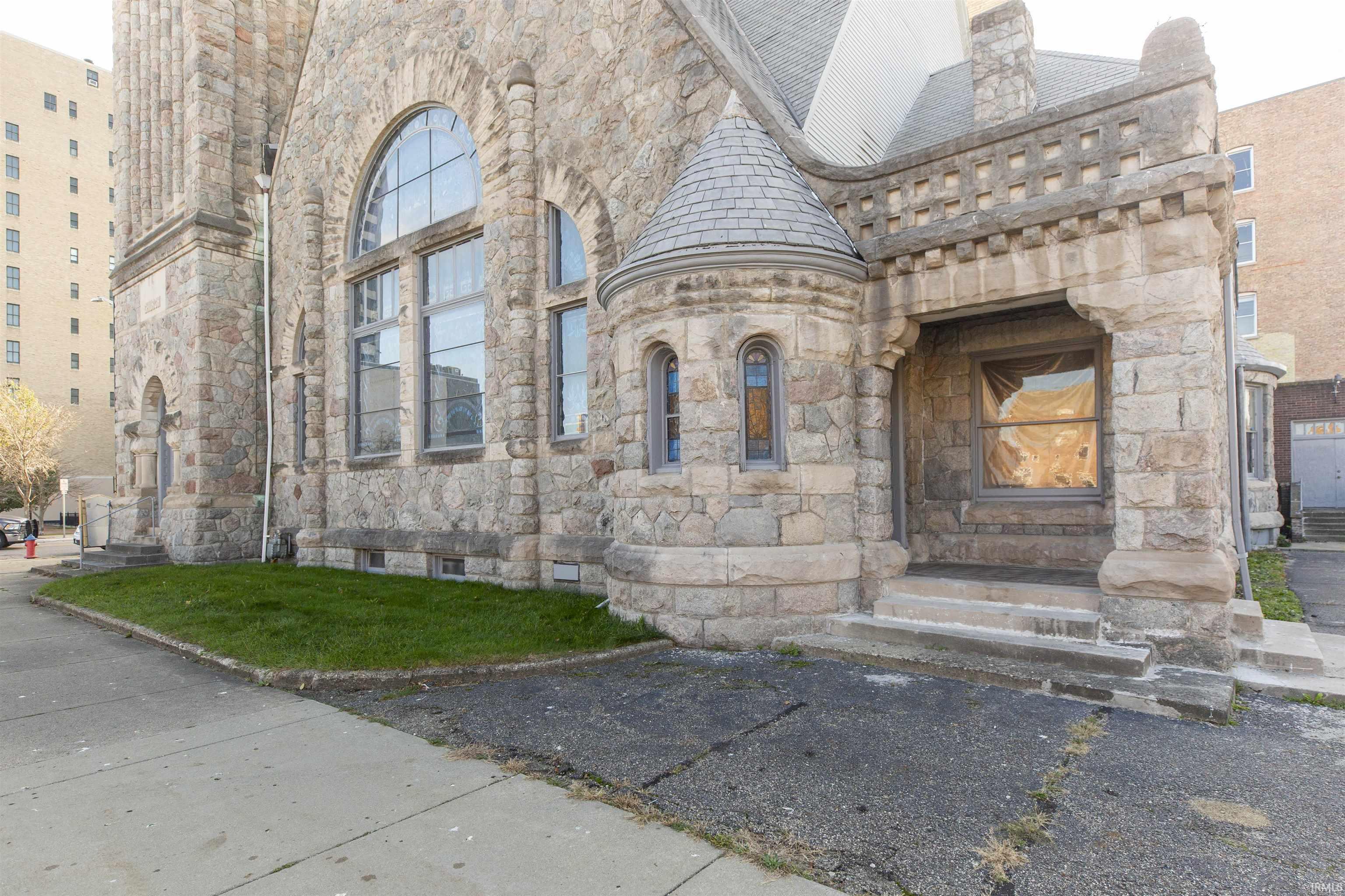 302 W Washington Street South Bend IN 46601
