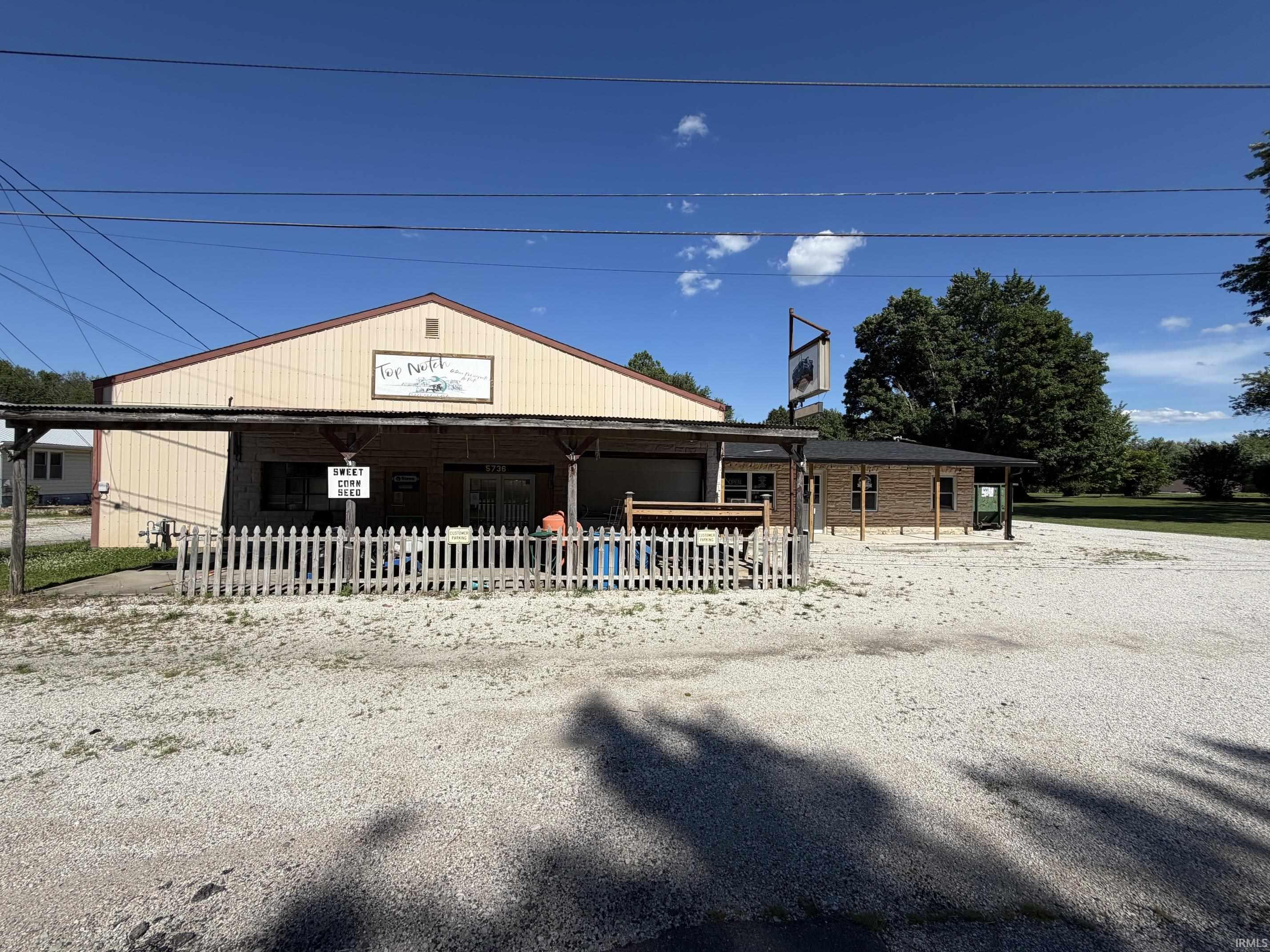 5736 N St Rd 57 Road Petersburg IN 47567