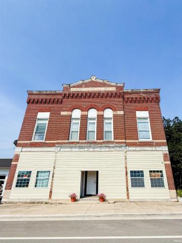 118 S Walnut Street Ridgeville IN 47380