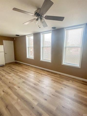118 S Walnut Street Ridgeville IN 47380