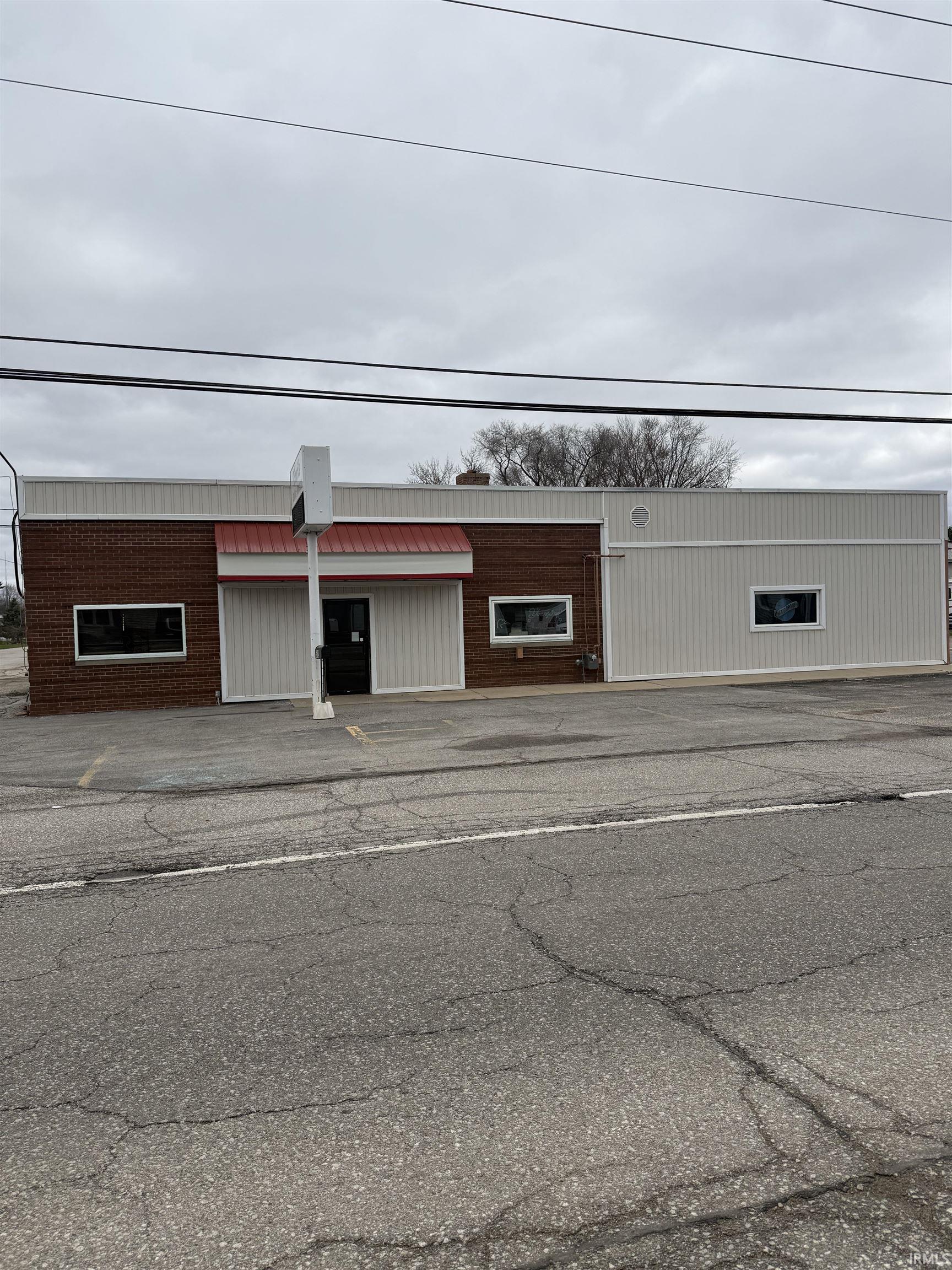 512 Lincolnway Highway Osceola IN 46561