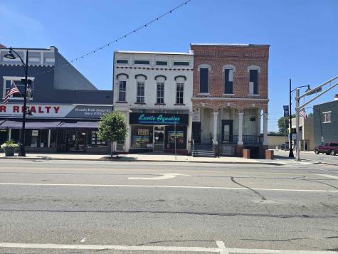 104 S Main Street Kendallville IN 46755