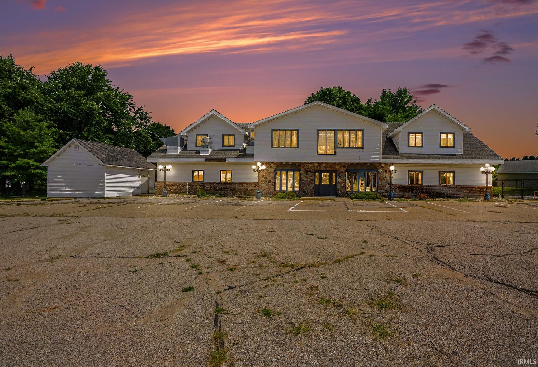 66402 State Road 19 Road Wakarusa IN 46573