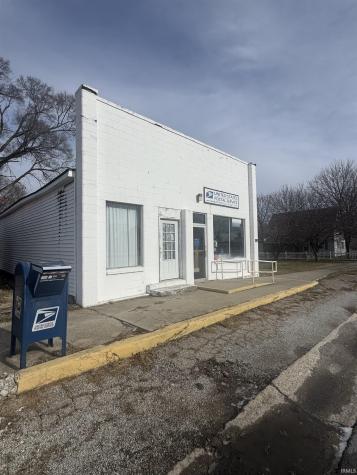 10372 E Us Highway 40 Charlottesville IN 46117