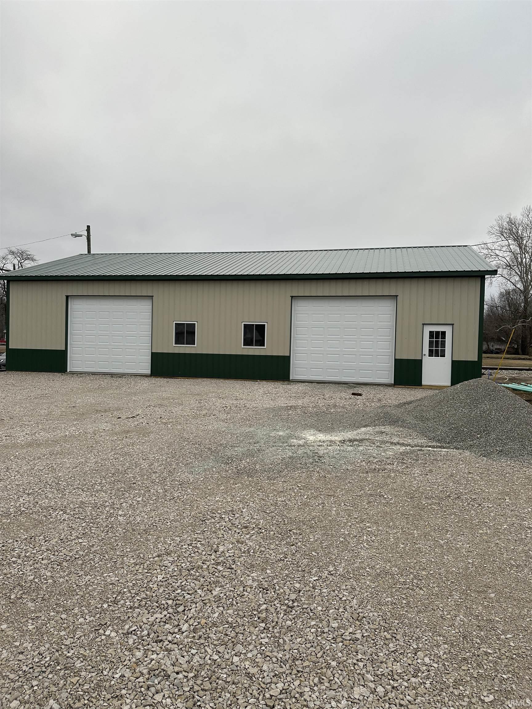 263 S Commercial Street Worthington IN 47471