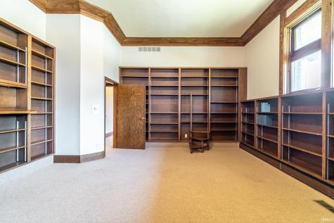124 E Rush Street Kendallville IN 46755