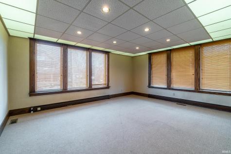 124 E Rush Street Kendallville IN 46755