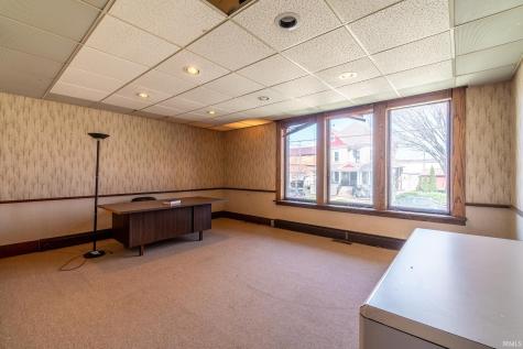 124 E Rush Street Kendallville IN 46755