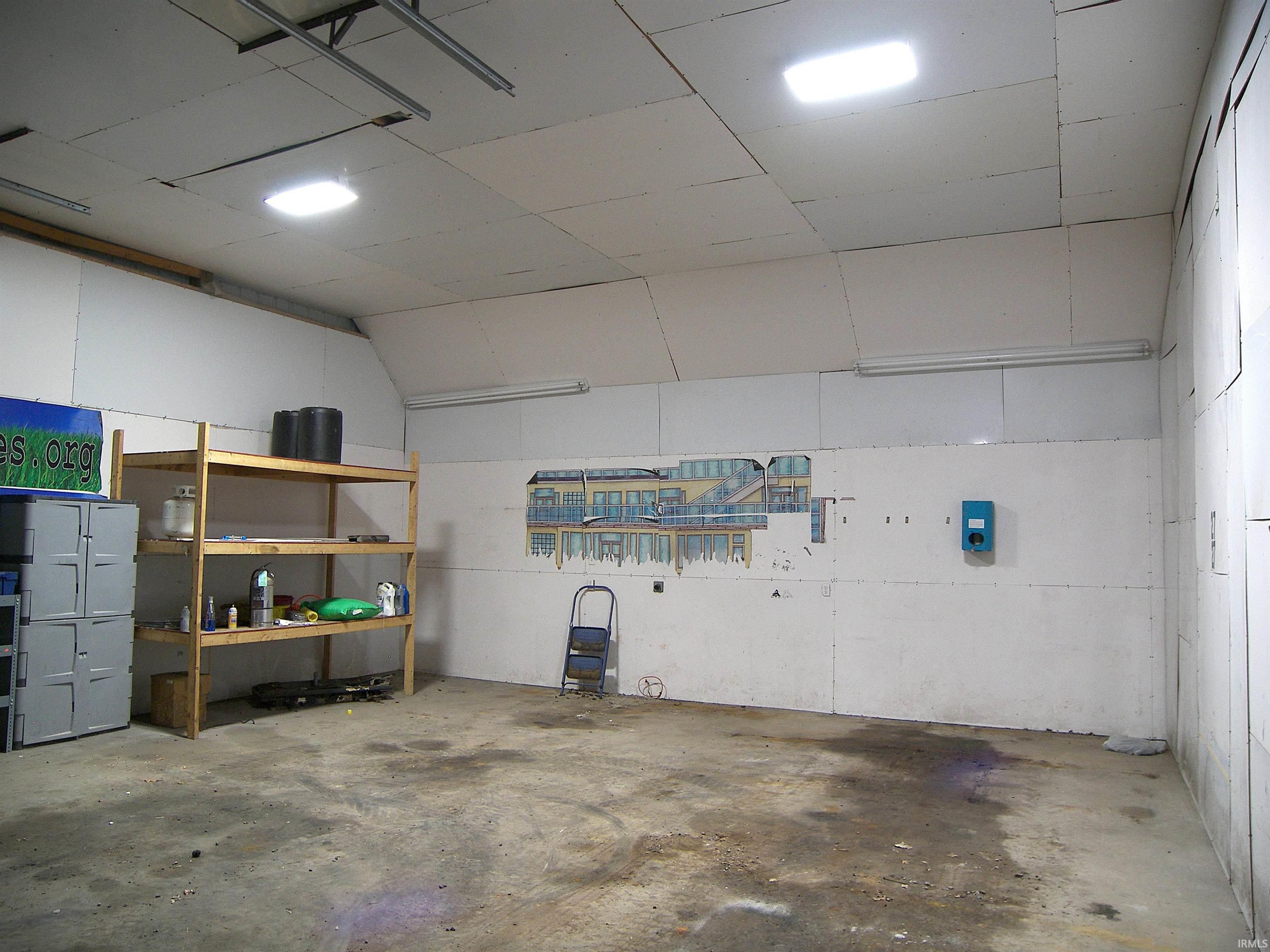 1057 E 350 N Warsaw IN 46582