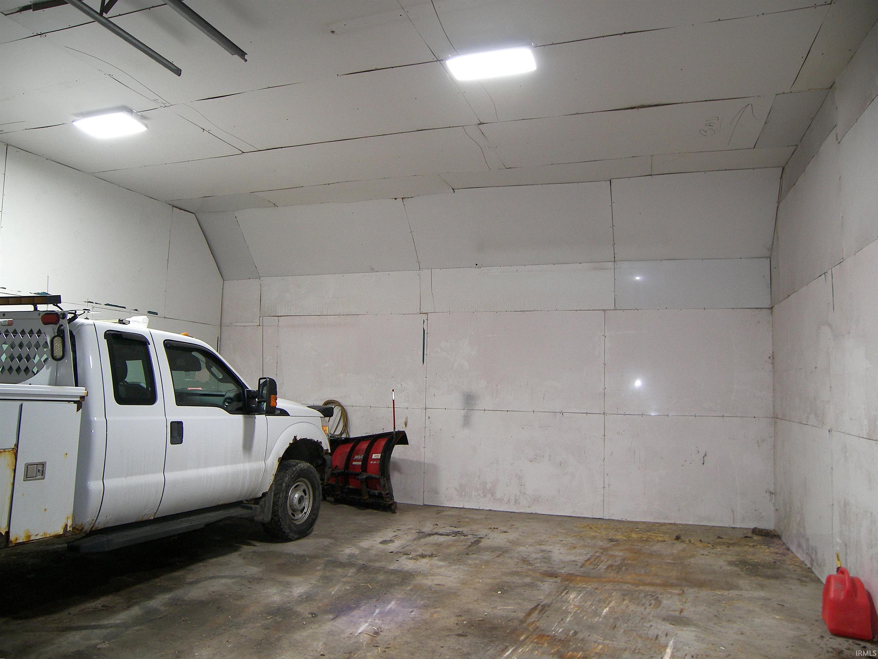 1057 E 350 N Warsaw IN 46582