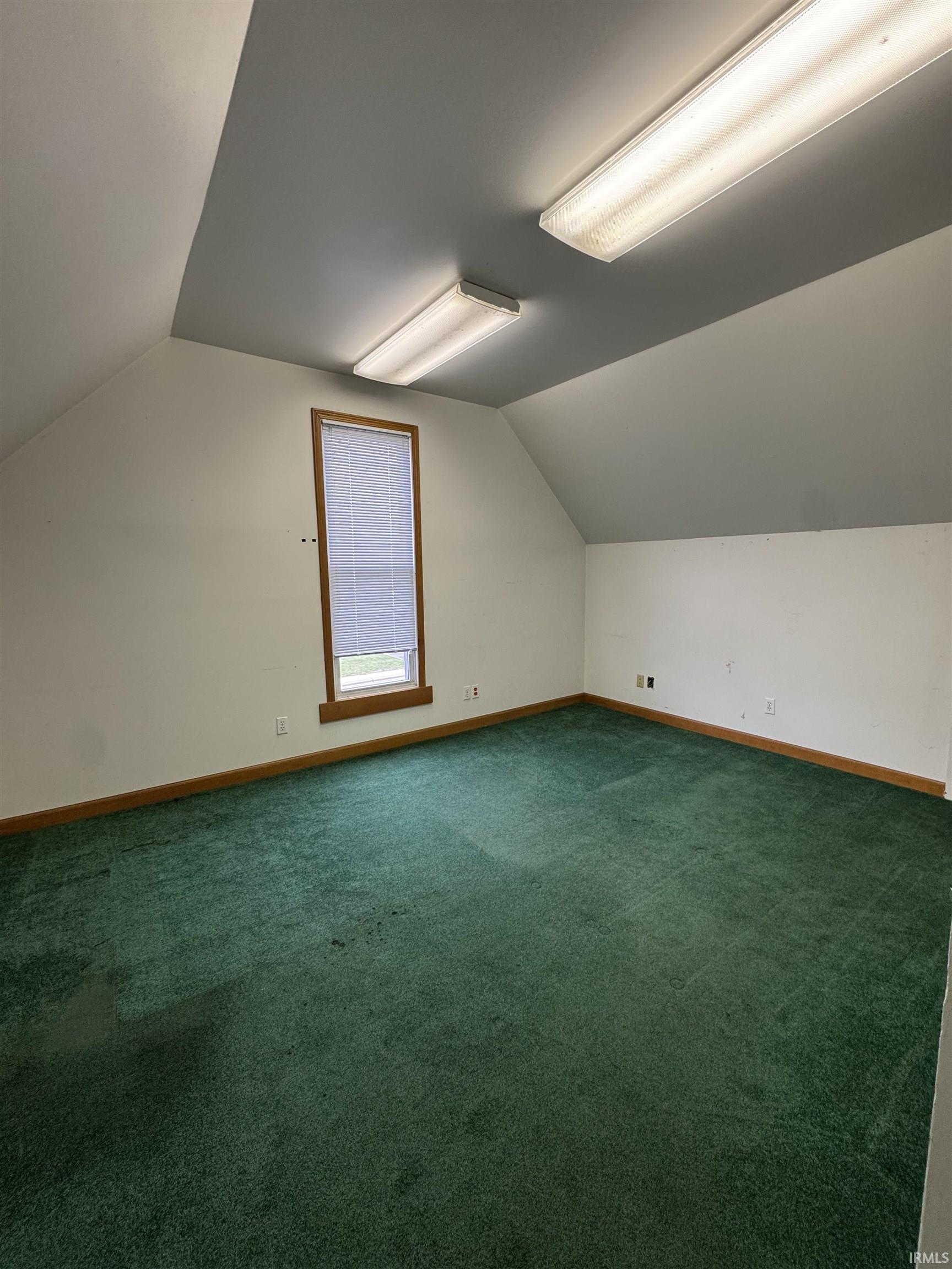 302 E Winona Avenue Warsaw IN 46580
