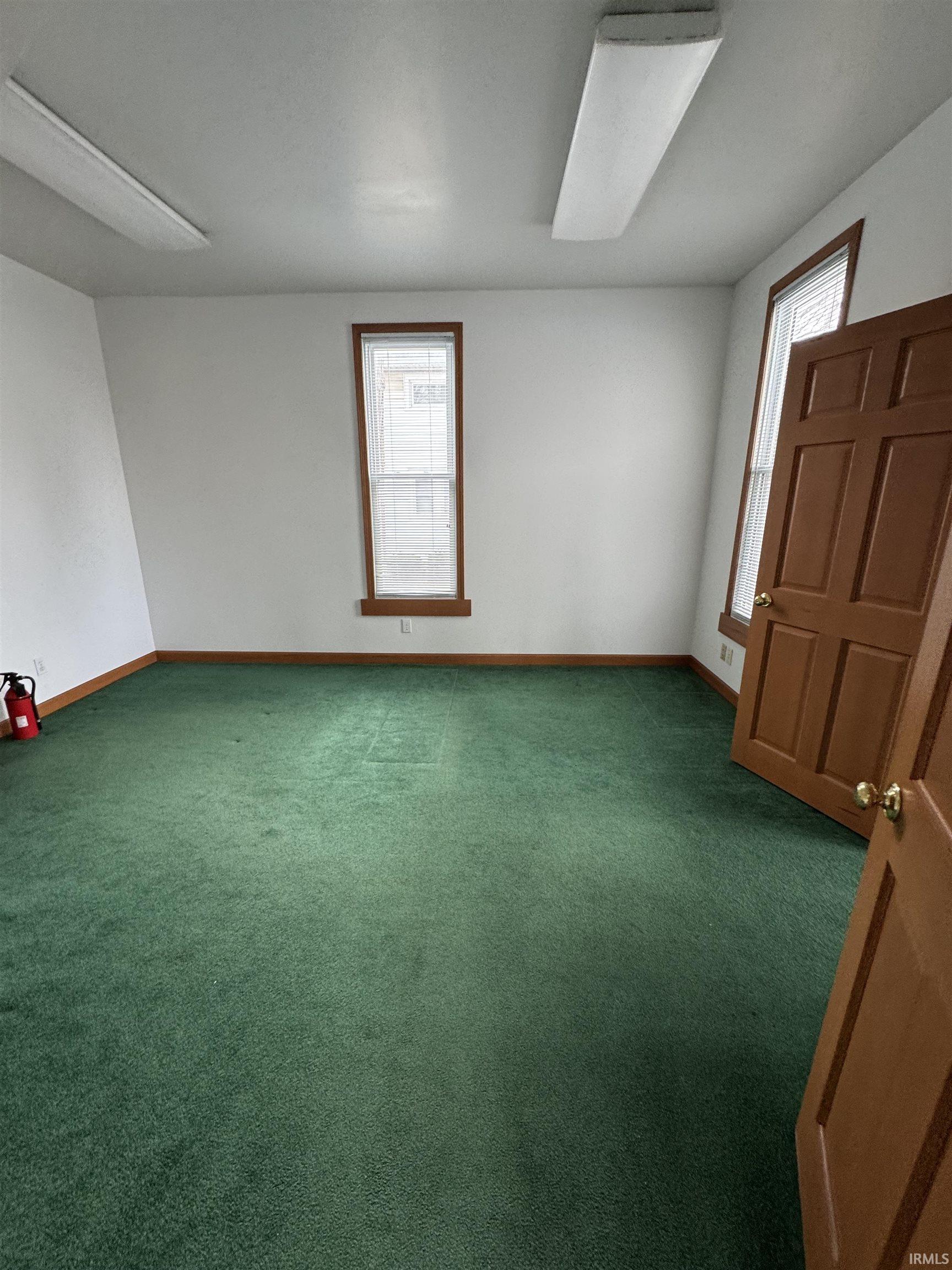 302 E Winona Avenue Warsaw IN 46580