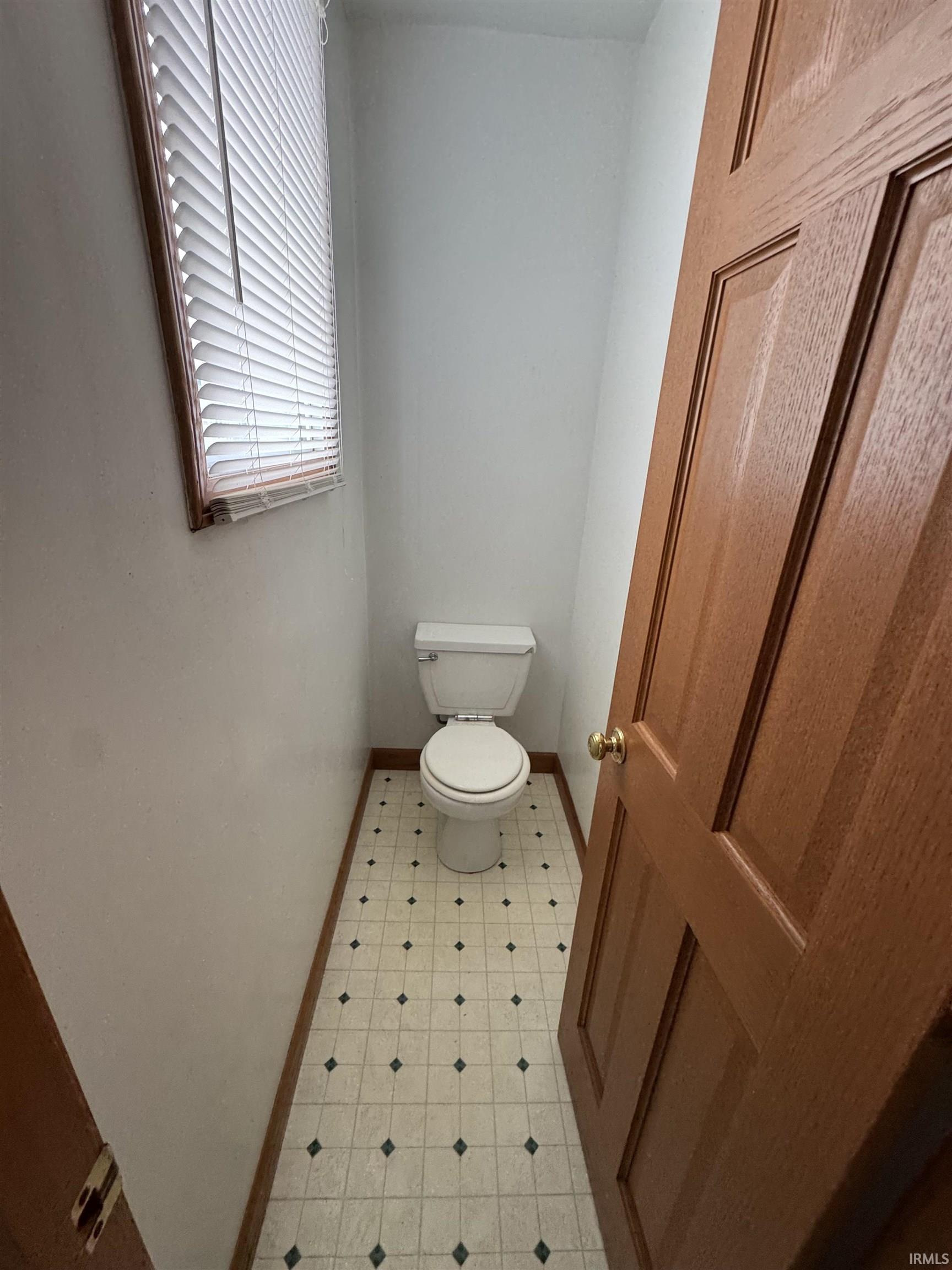 302 E Winona Avenue Warsaw IN 46580
