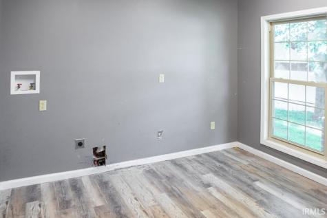 2504 E 350 S Lafayette IN 47909