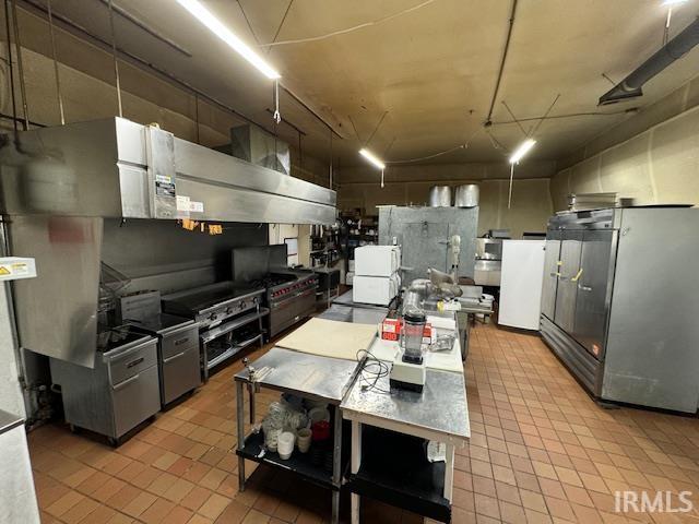 112 E Spring Lagrange IN 46761