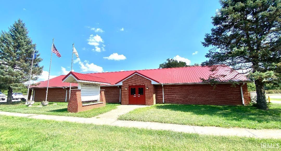 25 N Commercial Street Worthington IN 47471