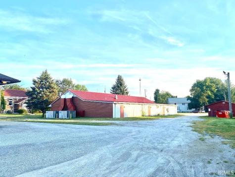 25 N Commercial Street Worthington IN 47471