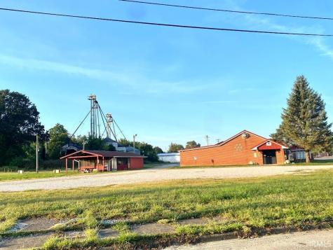 25 N Commercial Street Worthington IN 47471