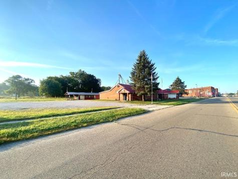 25 N Commercial Street Worthington IN 47471