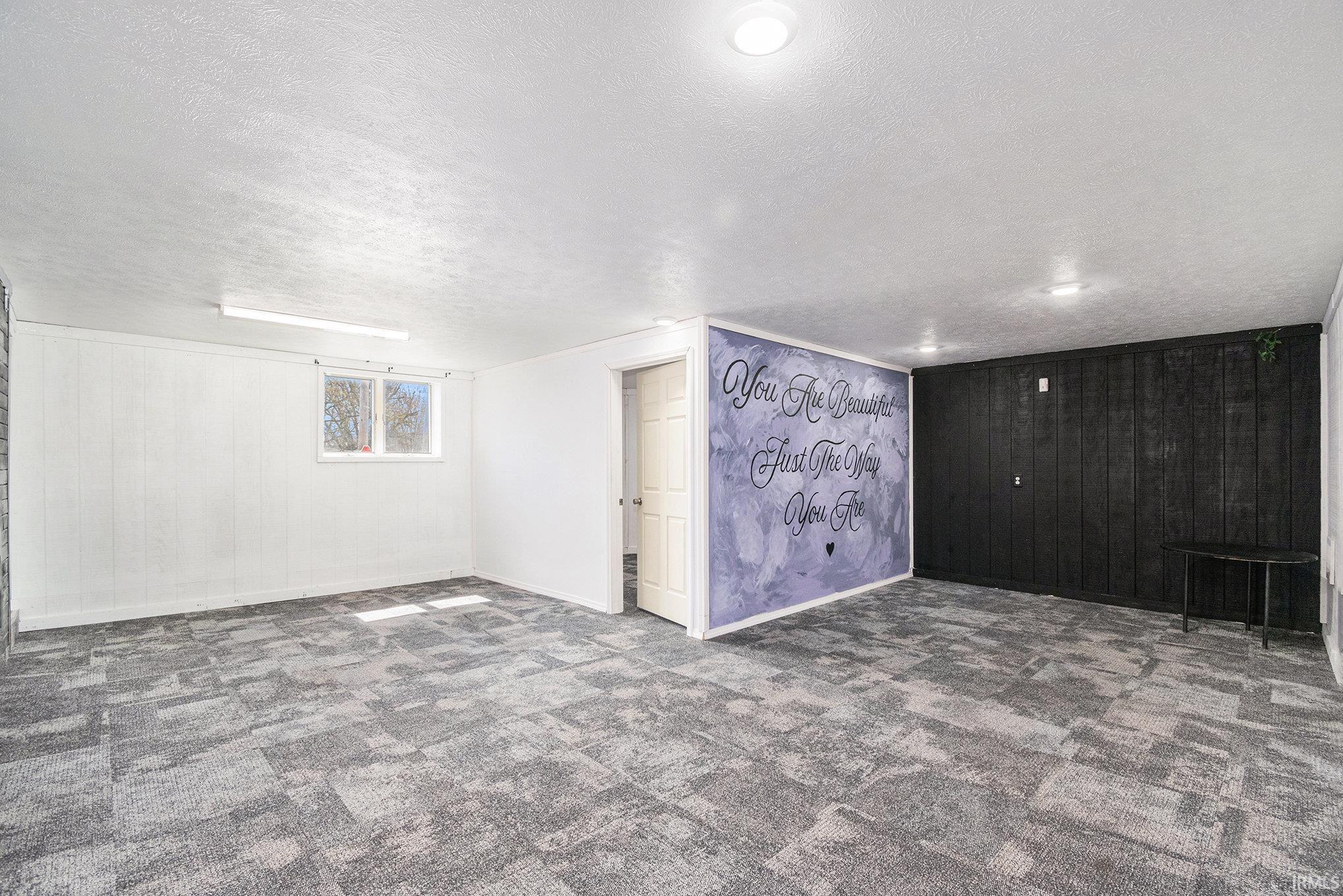 955 Fisher Avenue Warsaw IN 46580
