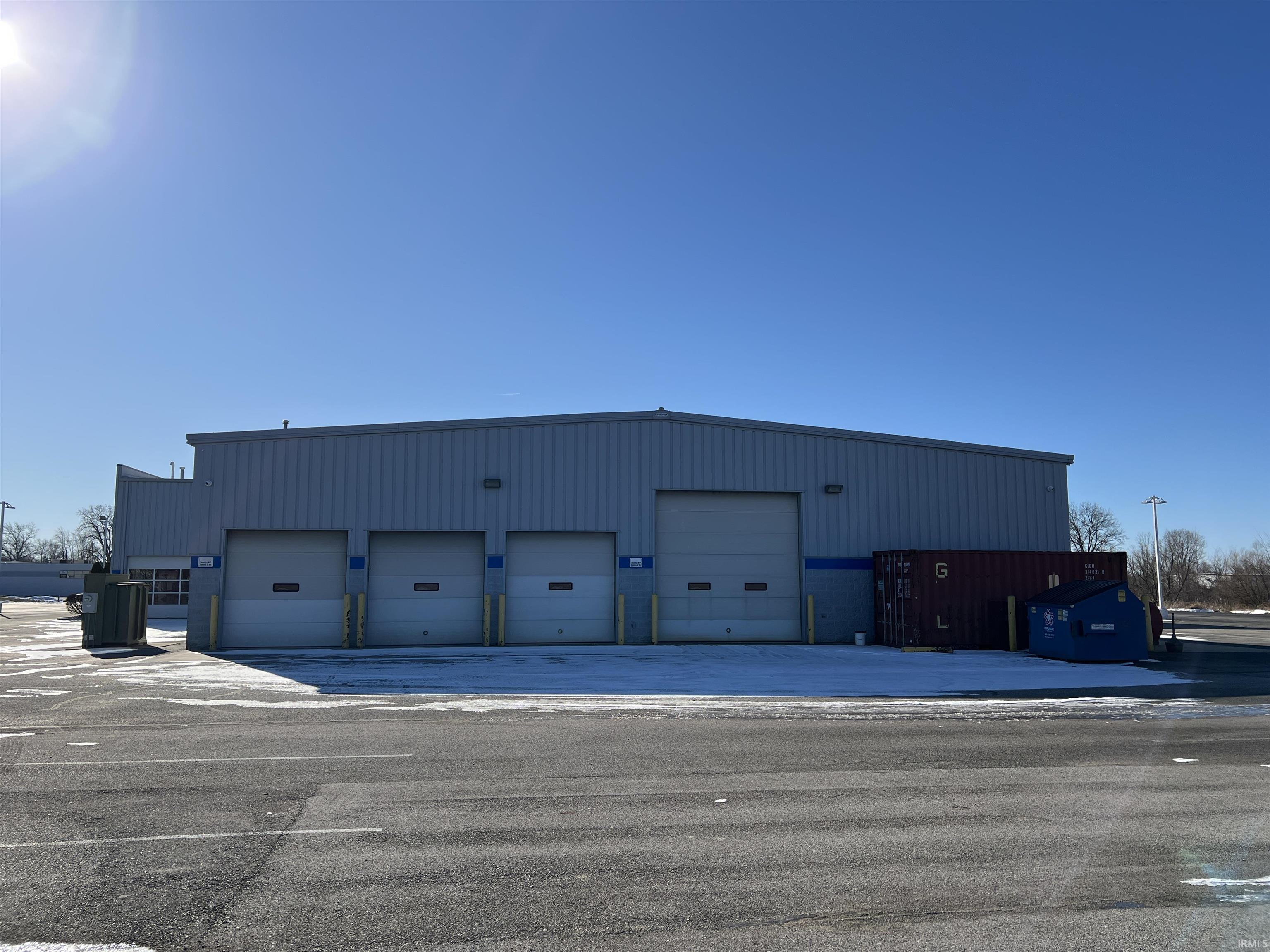 2303 N Oak Drive Plymouth IN 46563