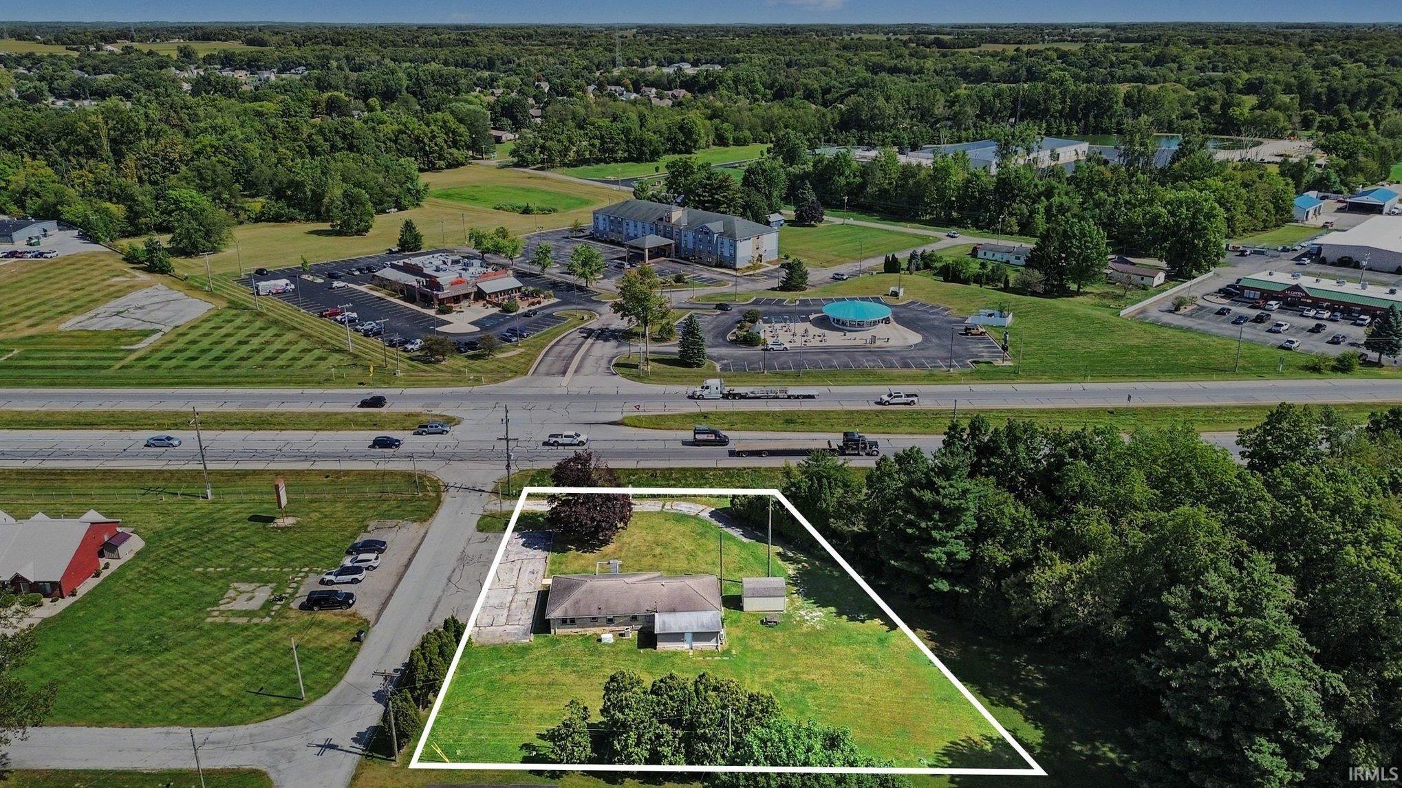3790 E Lake City Highway Warsaw IN 46580